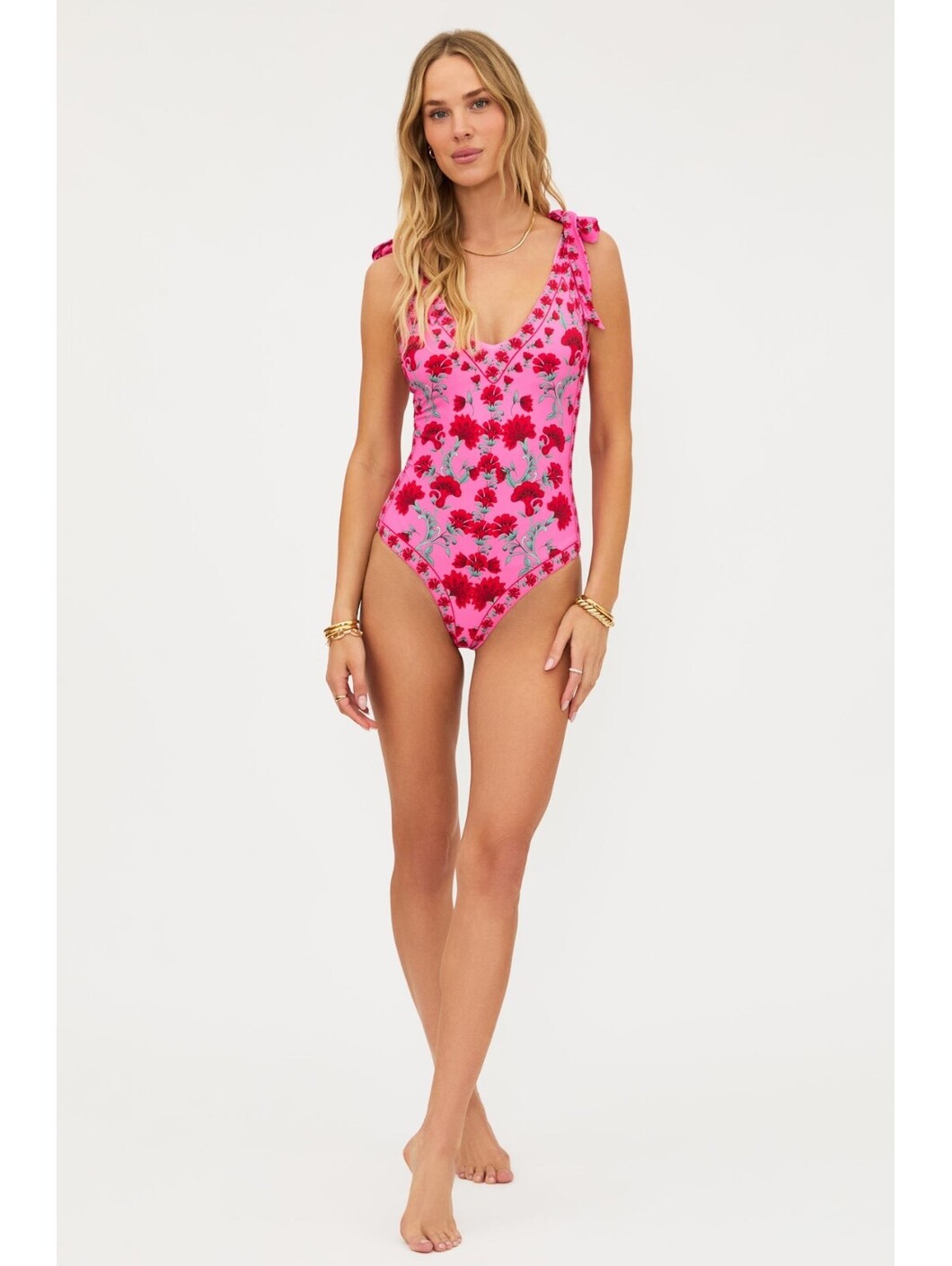 Beach Riot Akira One Piece